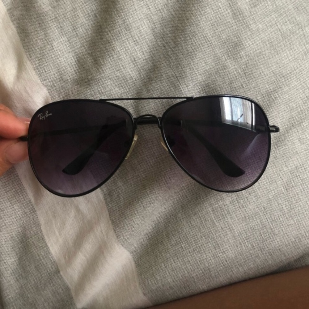 AUTHENTIC RAYBAN AVIATORS